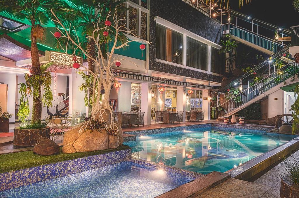 Oxville Hotel Паданг Экстерьер фото